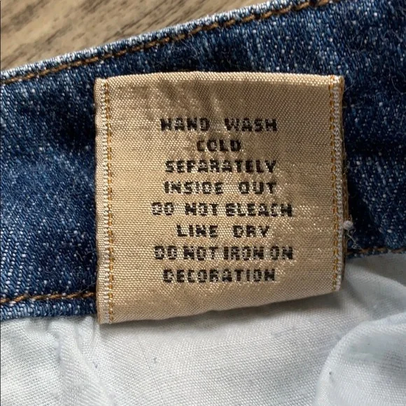 Women's Celebrity Pink Distressed And Studded With Stones Flare Bottom Jeans 28 - Picture 13 of 13